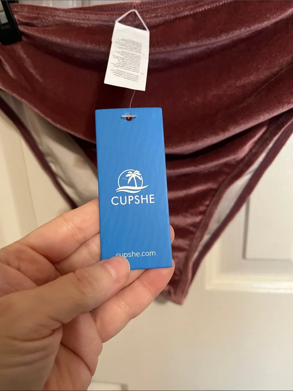 Cupshe soft velvet